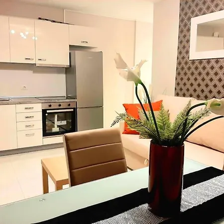 Modern In Americas, Lk520 With Pool Close To The Ocean Apartment *